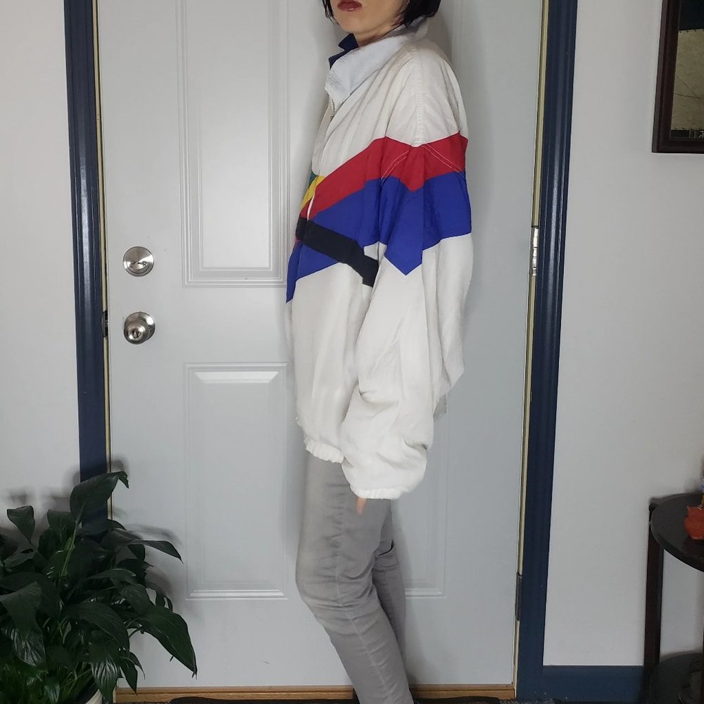 90s White Windbreaker